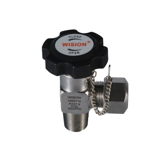 減壓閥廠家冬季使用乙炔氣瓶的注意事項(xiàng)